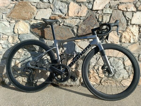 [OFFRE EXCEPTIONNELLE !] Bianchi Specialissima Comp Ultegra di2 vc35